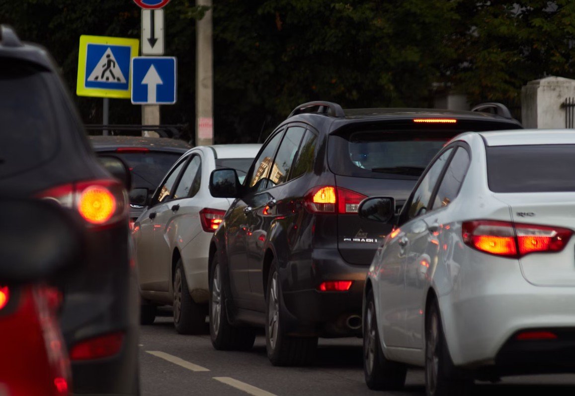 Expert Satanin: Cars Vulnerable Due to Excessive Digitization and Weak Security of IoT Devices