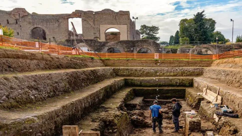 Explore The World’s Oldest Roads Still In Use: Ancient Highways That Time Couldn’t Erase