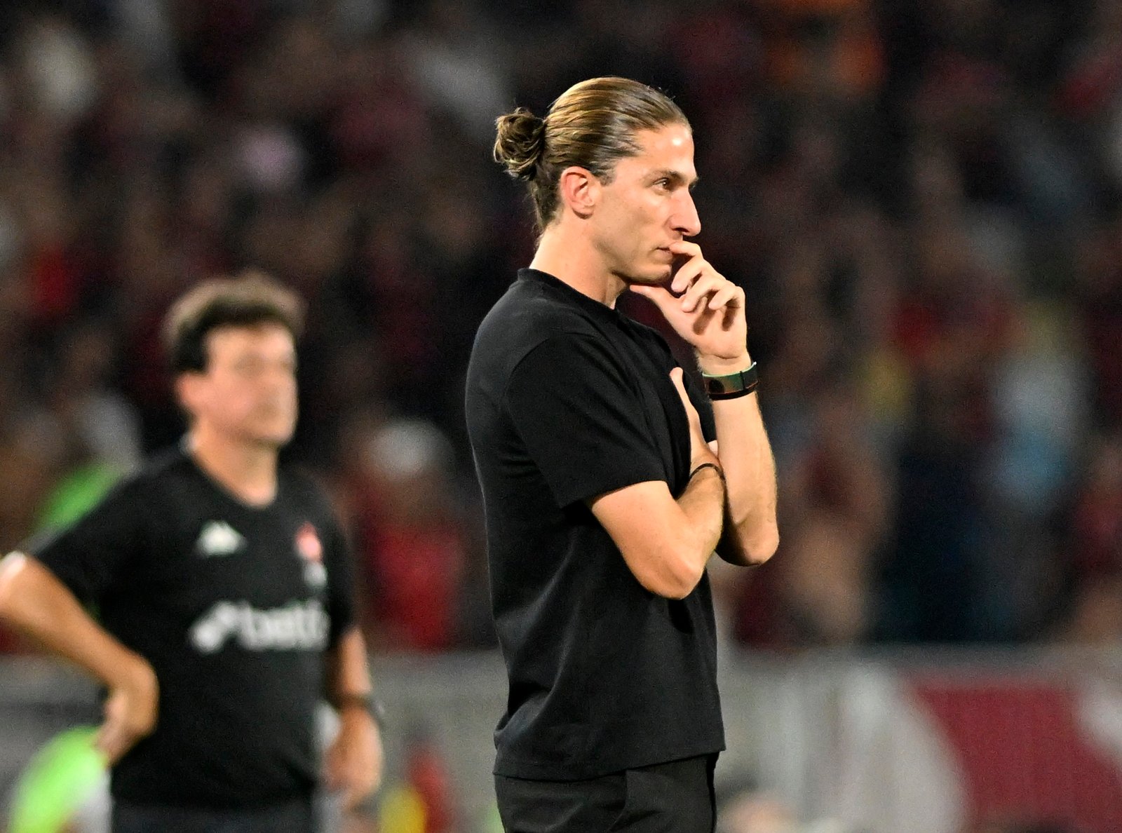 filipe luis justifies changes at flamengo in draw3a many players did not recover