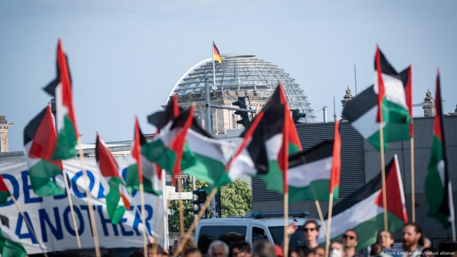 Germany’s Dilemma on Recognizing Palestine: Increasing Pressure