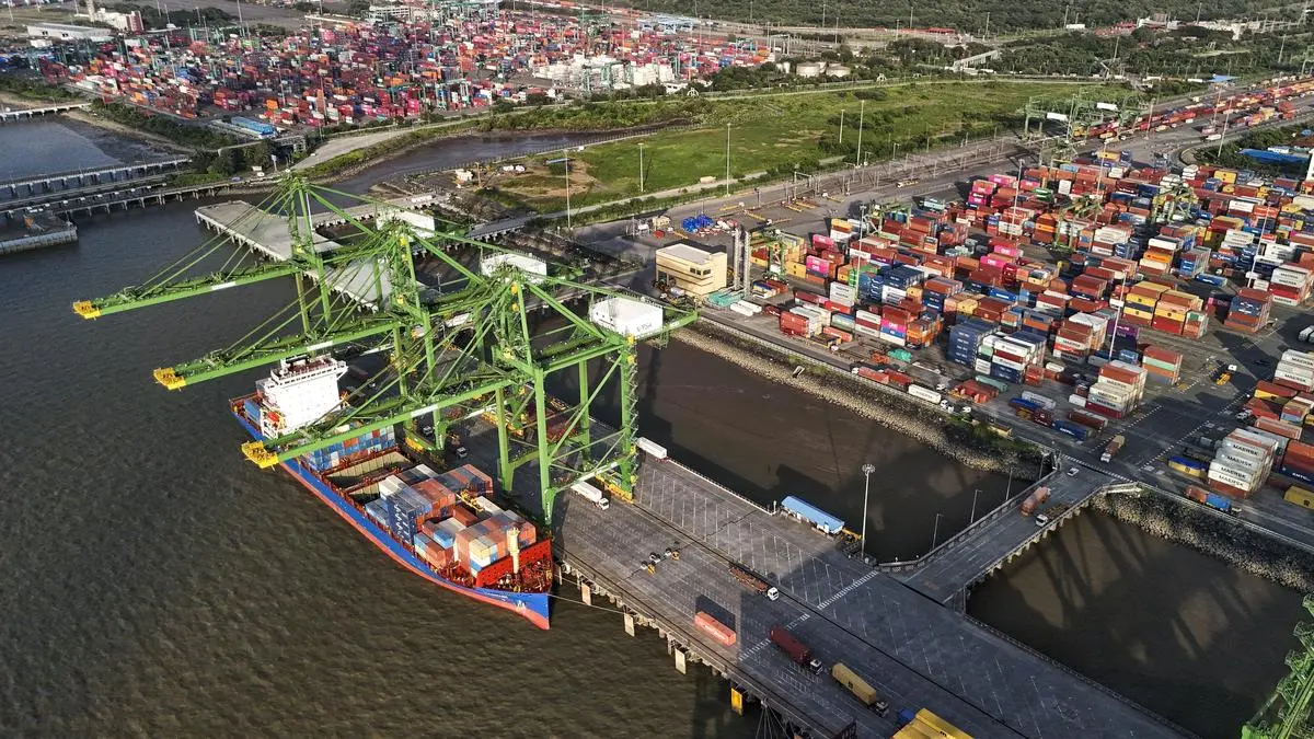 Global South-South Trade Surpasses Global Trade Growth