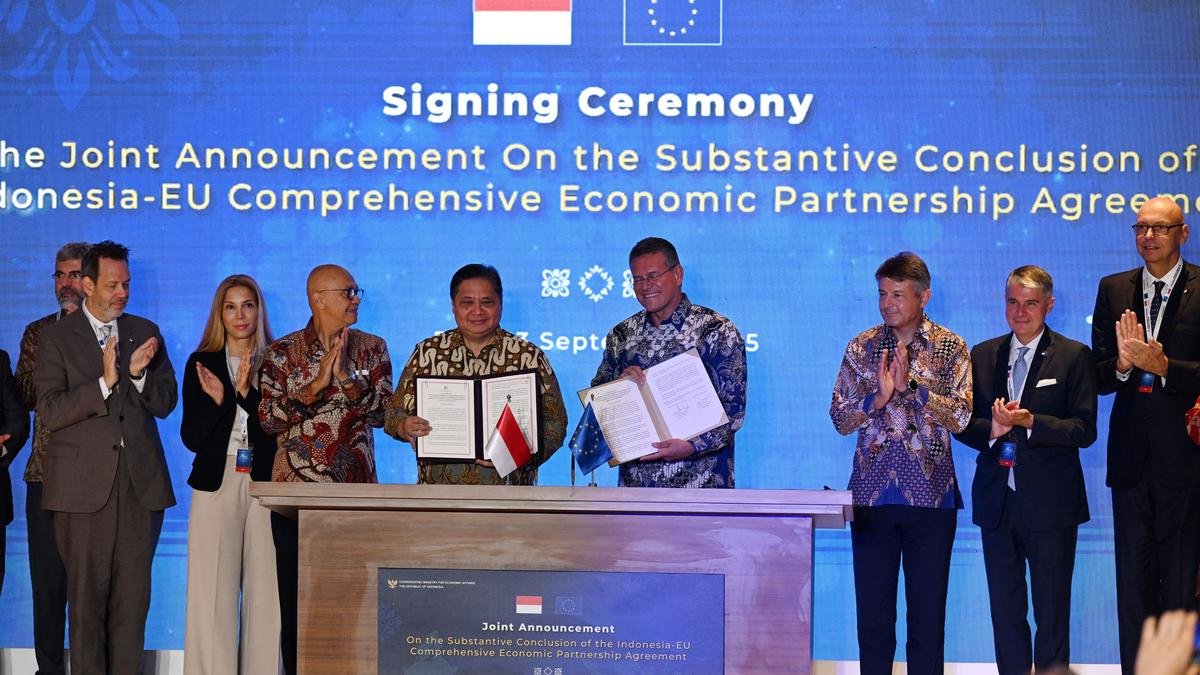 indonesia and eu finally sign long awaited trade deal