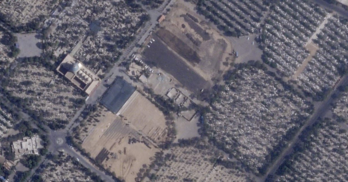 Iran Paves Over Mass Grave of 1979 Revolution Victims