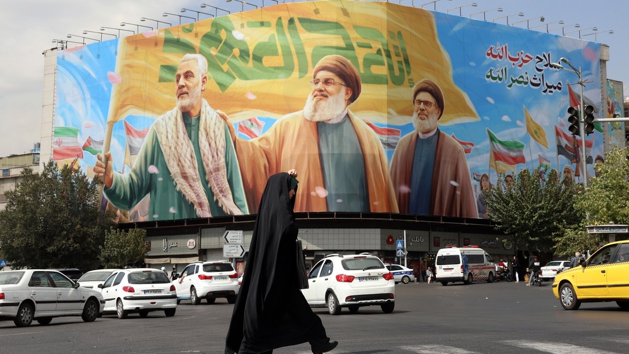 Iran Sentences Two People to Death for Spying for Israel