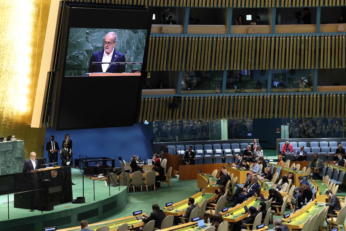 Iran threatens powers with “serious threats” over reinstatement of sanctions