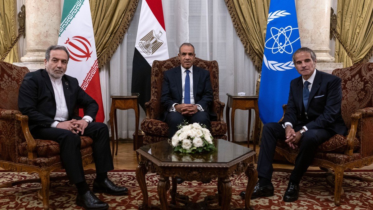 Iran: New Agreement with International Atomic Inspectors