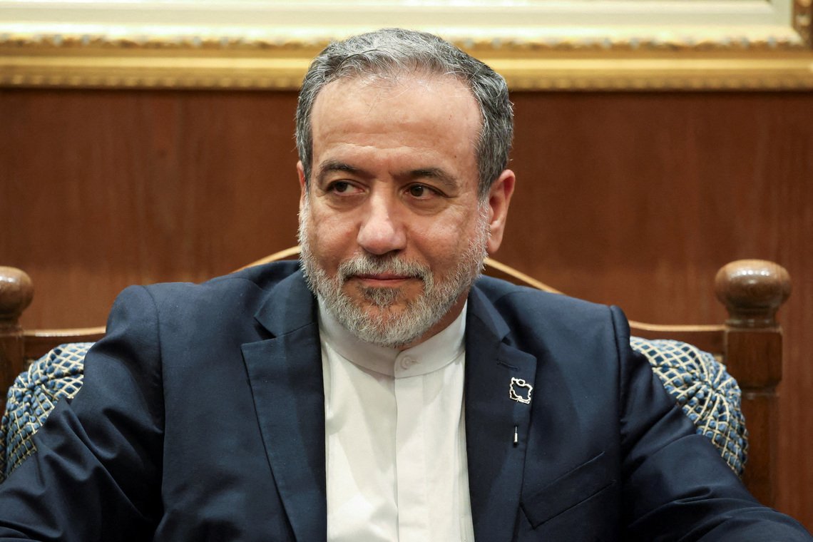 Iran’s Araqchi Affirms Diplomacy as the Solution for Nuclear Dispute