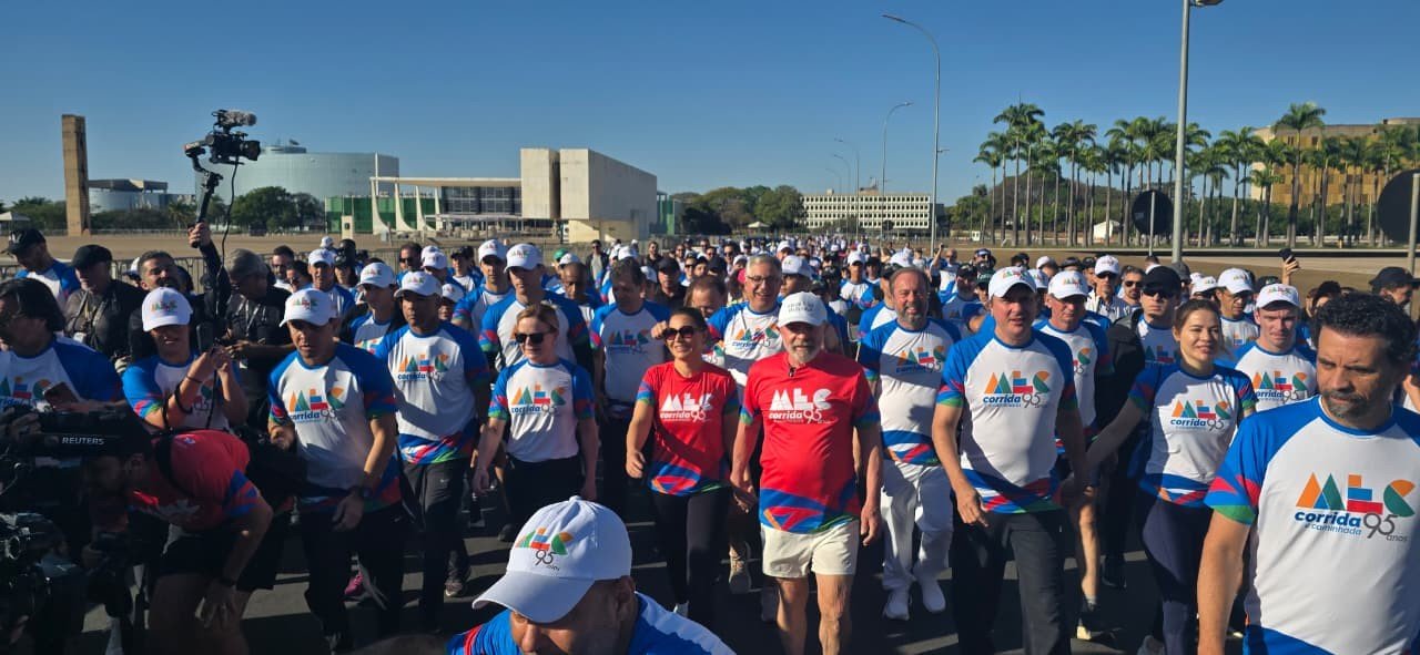 Lula Takes Part in Ministry of Education Race in Brasília