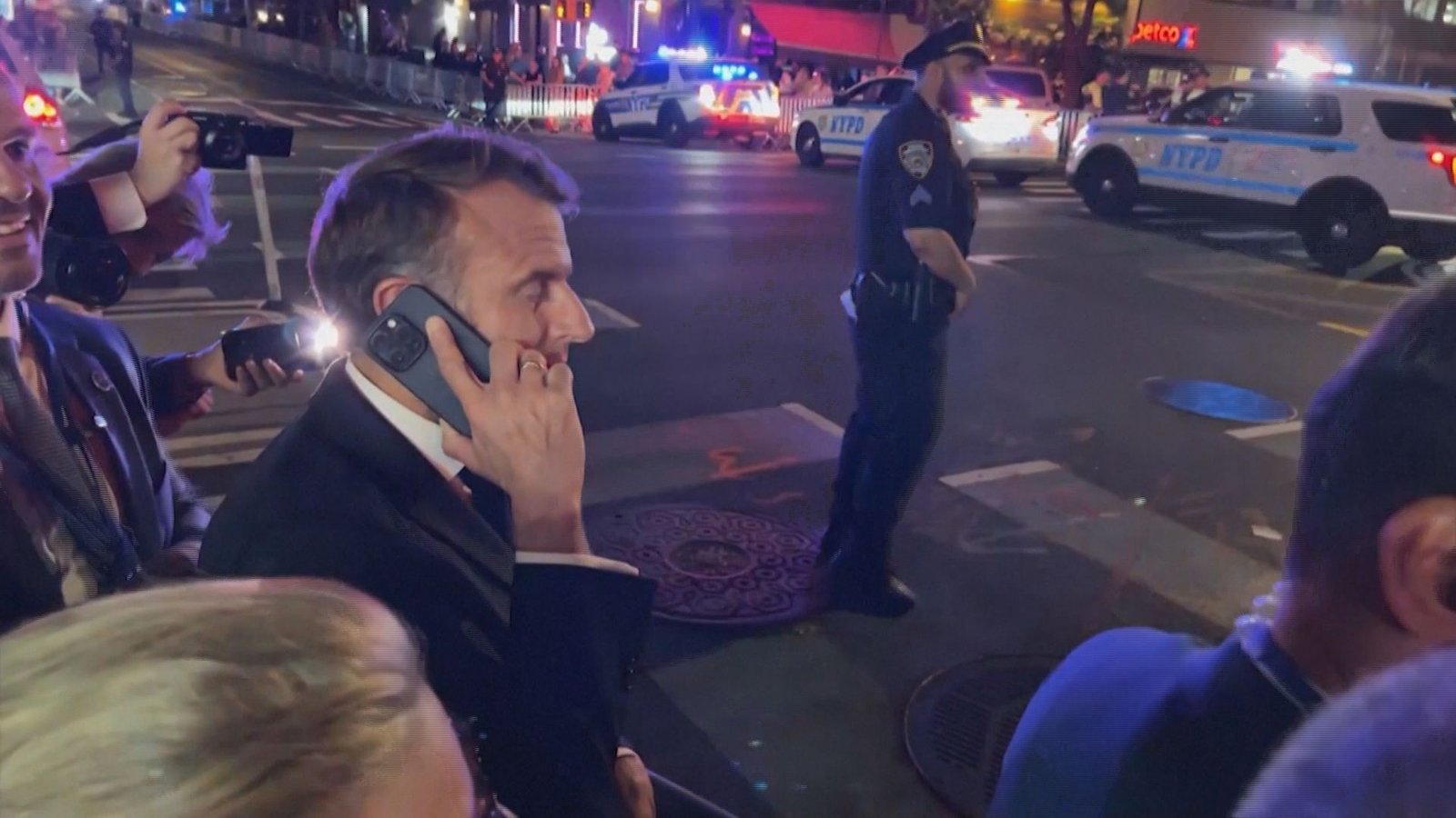 macron gets blocked in ny for convoy passage and calls trump3b video