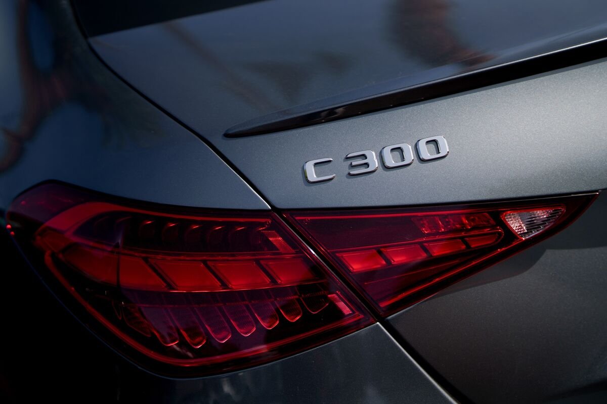 Mercedes Considers Partners for South Africa Plant Amid US Tariffs
