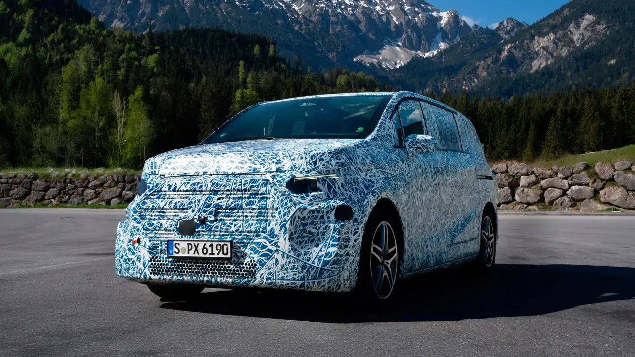 mercedes new era3a production of electric vle begins in spain