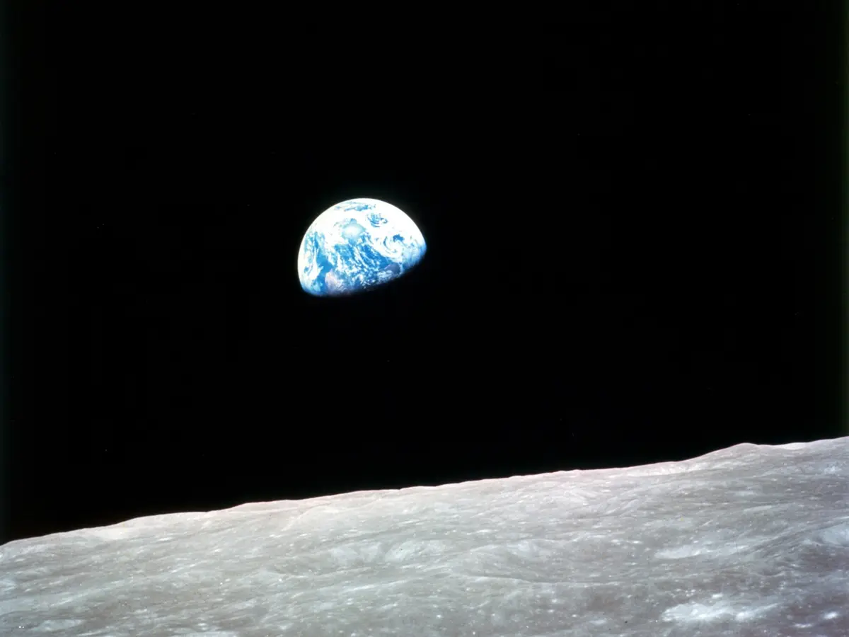 moon drifting away from earth3f scientists uncover reason behind strange phenomenon