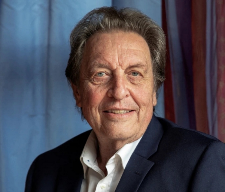 new york times3a elon musks father accused of sexual abuse by his children