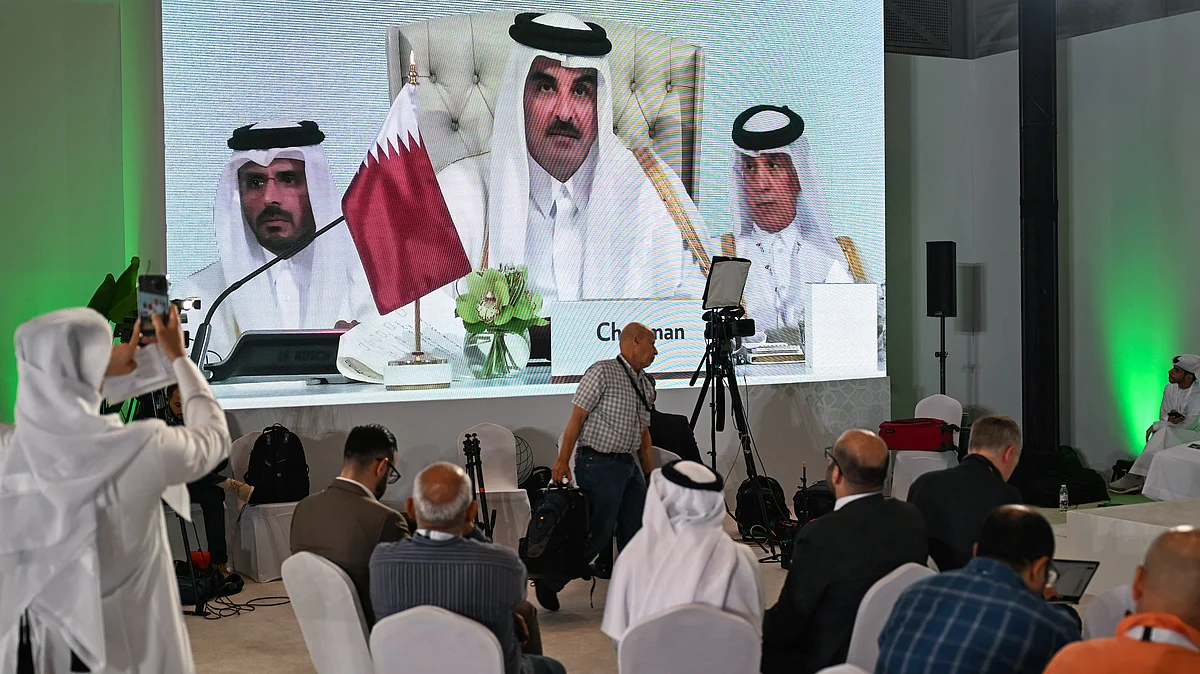 Qatar Emir Claims Israeli Attack on Hamas Aimed to Disrupt Gaza Talks