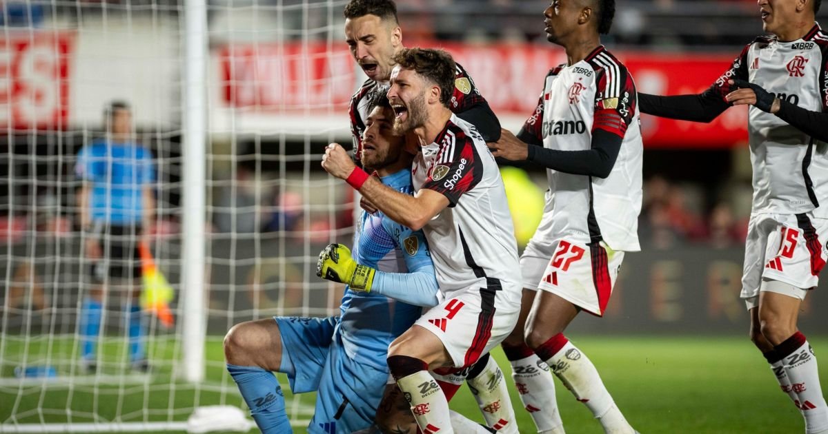 rossi redeems himself2c flamengo beats estudiantes and advances to libertadores semifinals 1