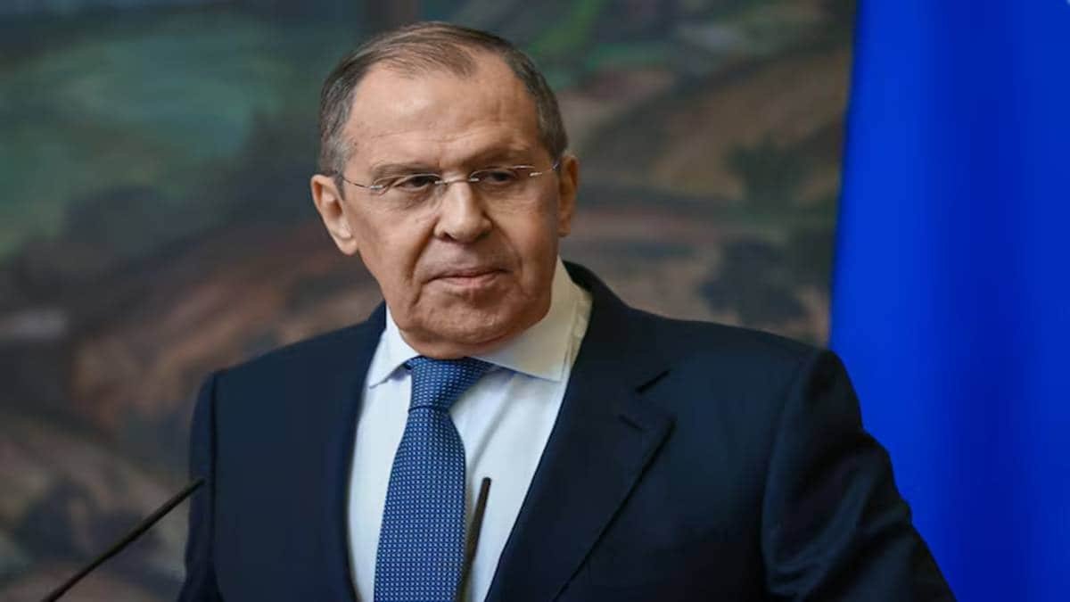 russian fm lavrov announces mr putins planned visit to new delhi in december at unga