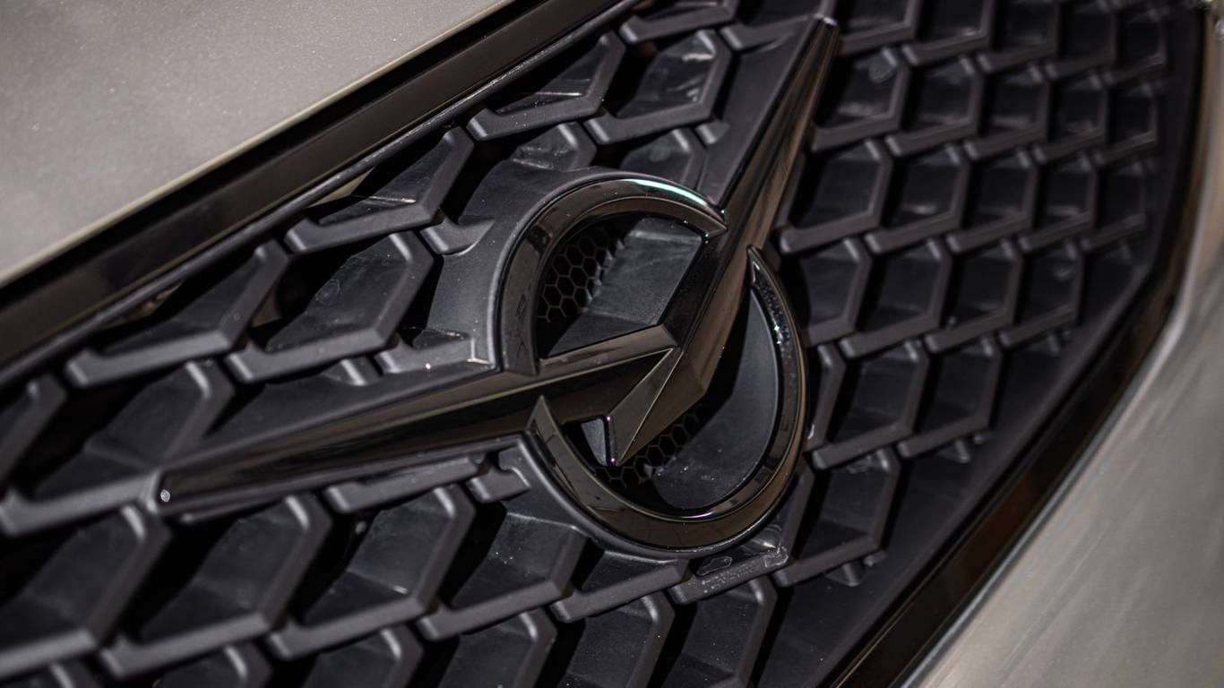 russian uazs receive long awaited upgrade with new 6 speed transmission