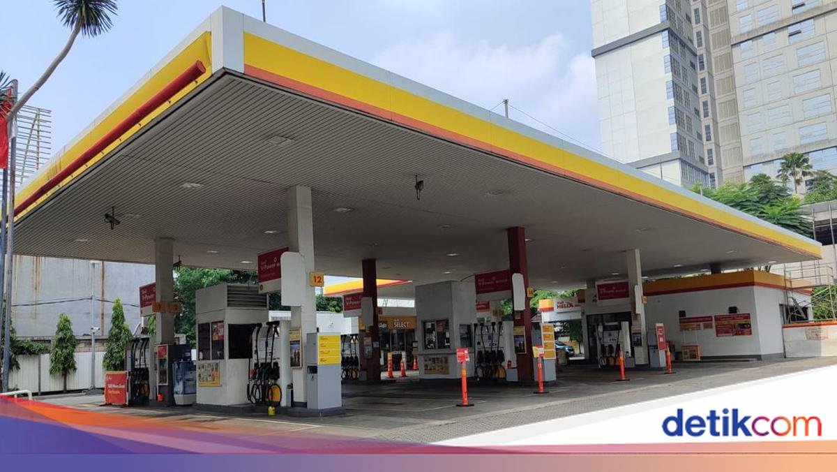 shell speaks out on employee layoff rumors at shell gas stations due to single door fuel imports