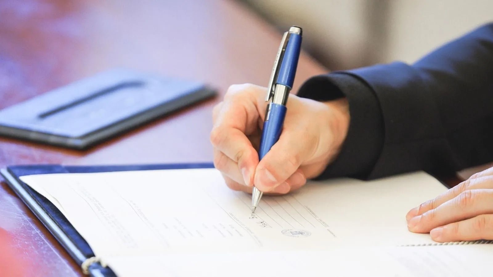 The Impact of Keeping Your Maiden Name After Marriage
