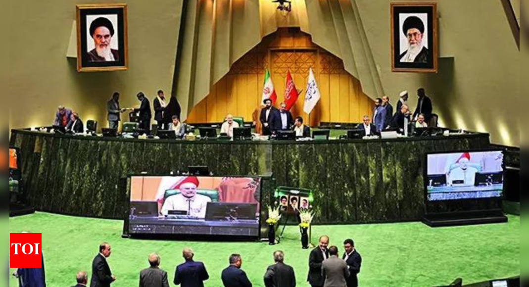 UN arms embargo, other sanctions reimposed on Iran over its N