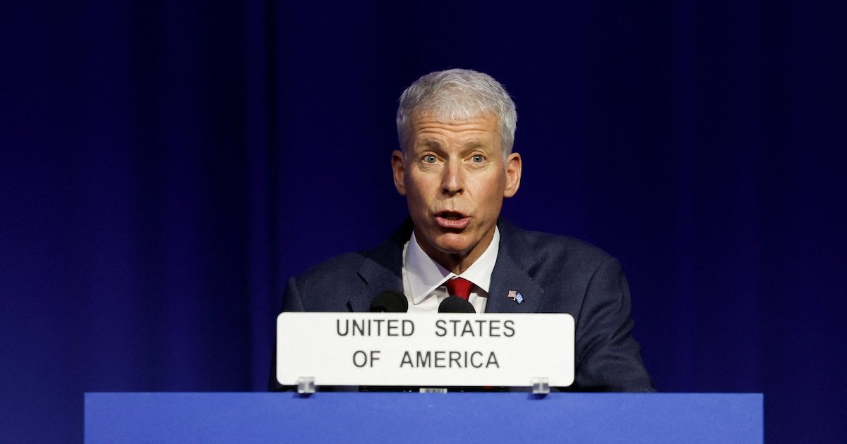 United States demands “complete dismantling” of Iran’s nuclear program