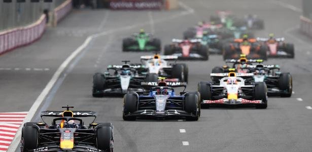 verstappen dominates and leader piastri crashes in azerbaijan gp