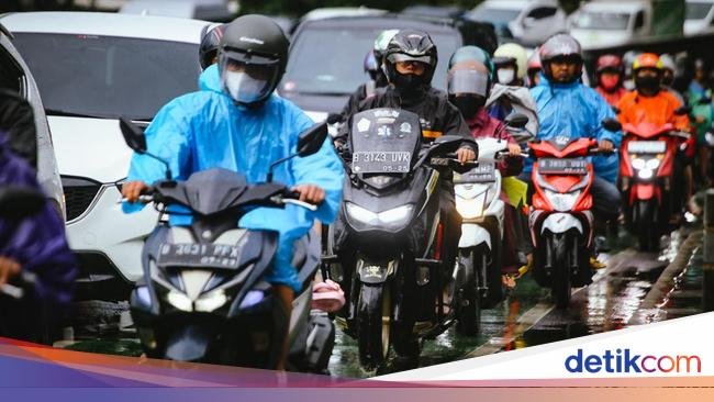 when will the 2025 rainy season in indonesia end3f heres bmkgs prediction
