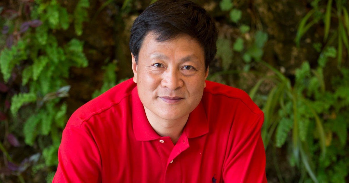 Who was the Chinese architect who died in a plane crash in MS