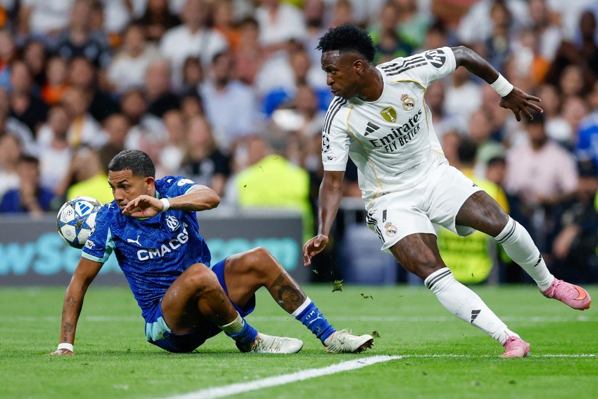 Xabi Alonso says Vini Jr. shouldn’t be ‘offended’ for not being a starter