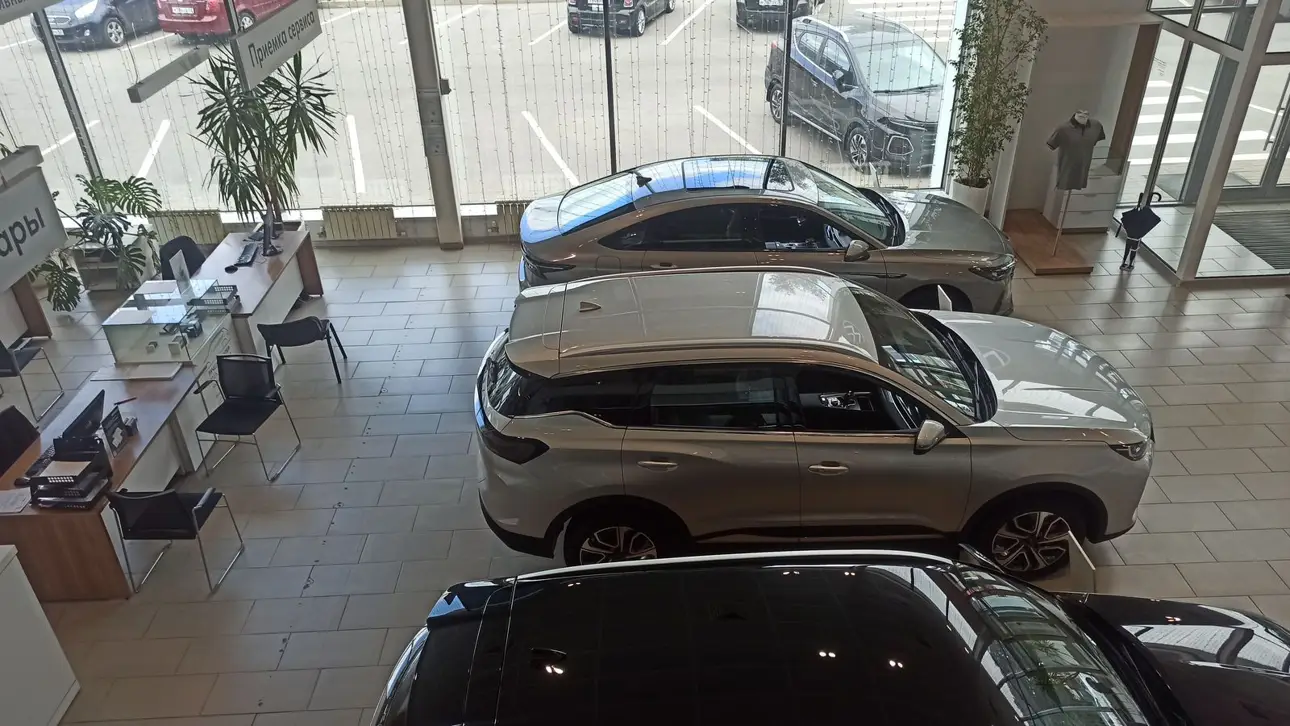 Car Prices Increase Again in Russia, No Surprises Here
