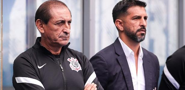 Corinthians Reunites with Díaz Family 5 Months After Dismissal and Talks about Emiliano