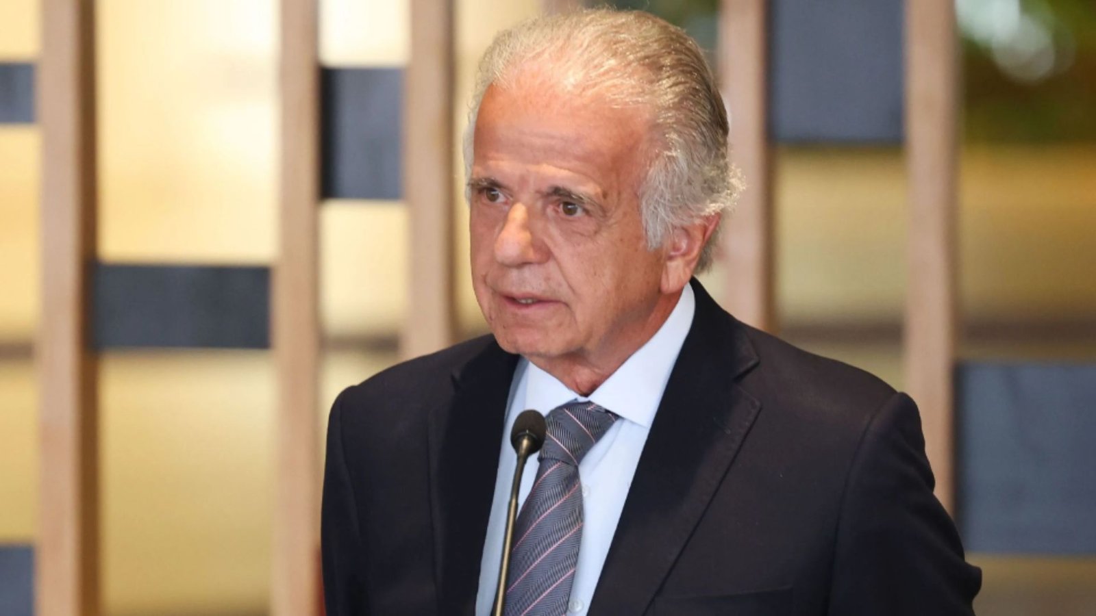 Defense Minister Denies Armored Vehicles for Actions in Drug Trafficking Areas