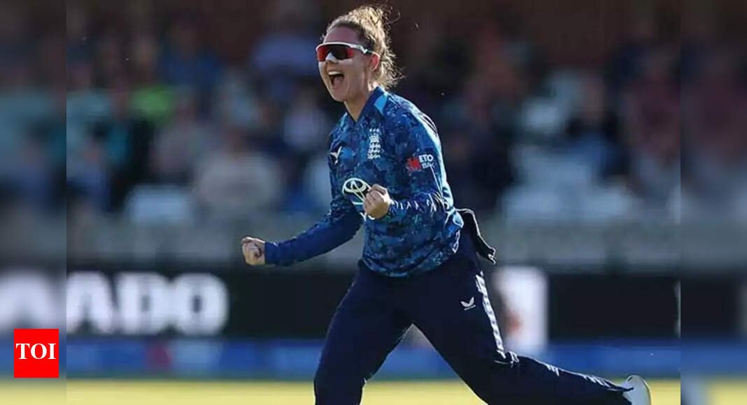 England Clinches Impressive 10-Wicket Victory Over South Africa in World Cup Opener