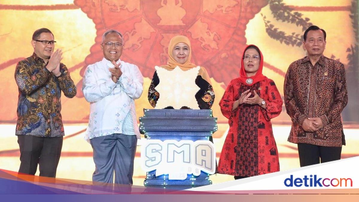 Governor Khofifah Encourages the Birth of Leaders to Welcome Indonesia Emas 2045