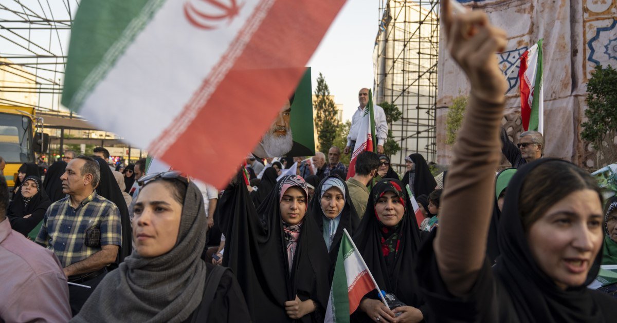 Iran Executes Six Death-Row Inmates Allegedly Involved in Attacks on Behalf of Israel