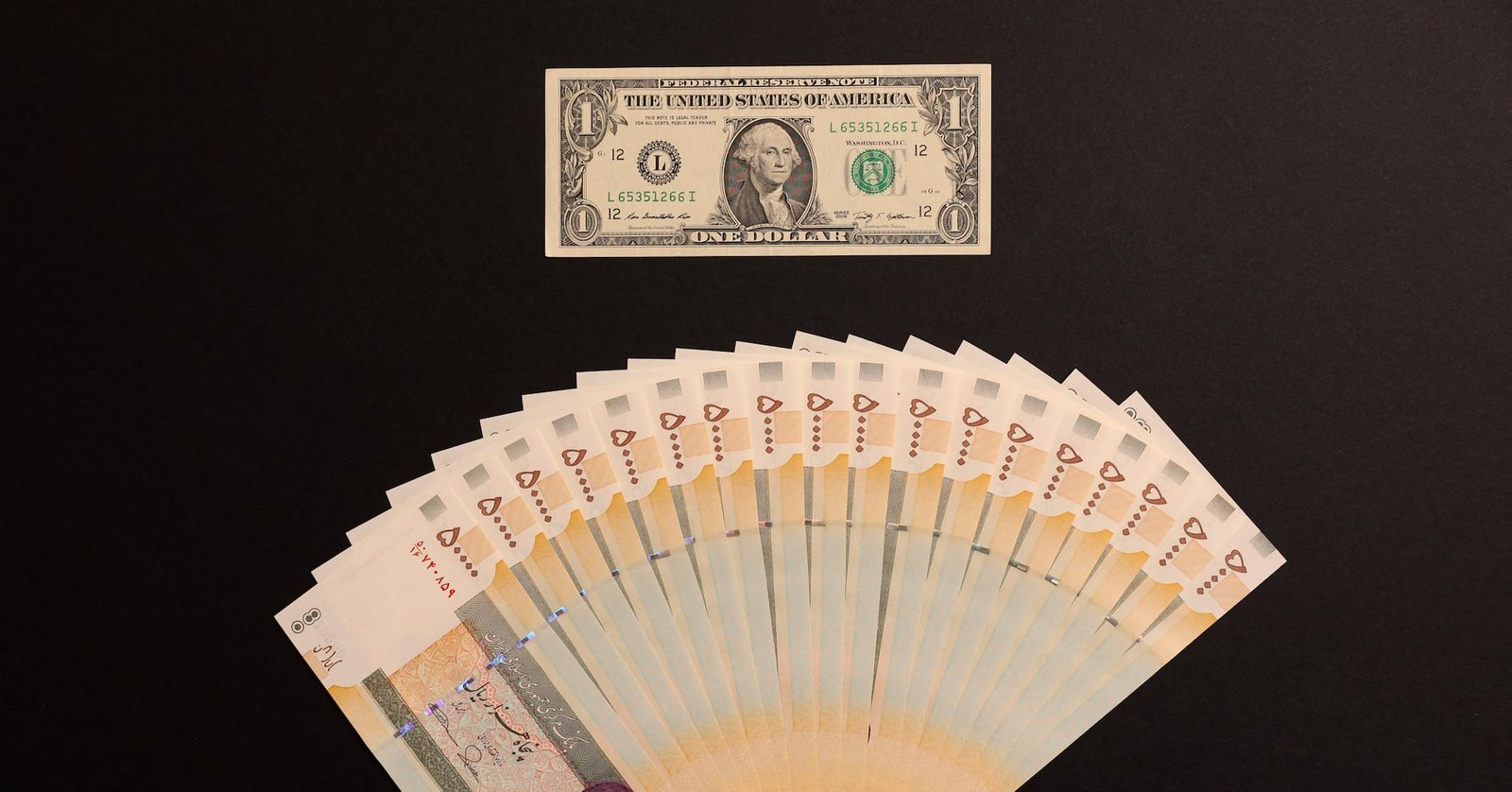 Iranian Parliament Approves Currency Redenomination