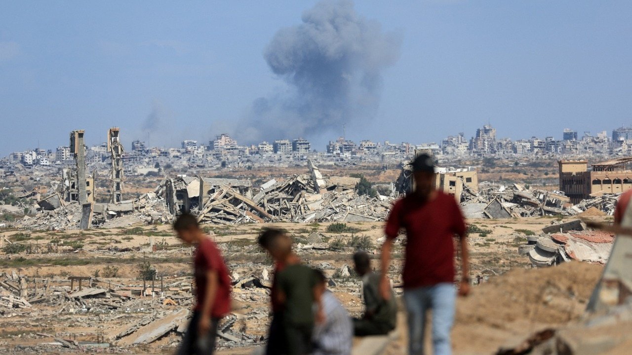 Israel and Hamas engage in indirect negotiations in Egypt regarding Trump’s Gaza peace plan