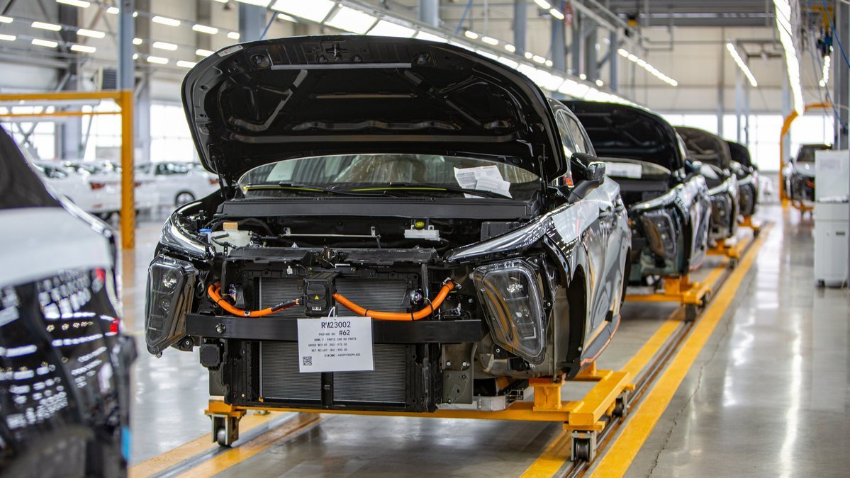 Motorinvest Announces Plan to Release Cars in 2026