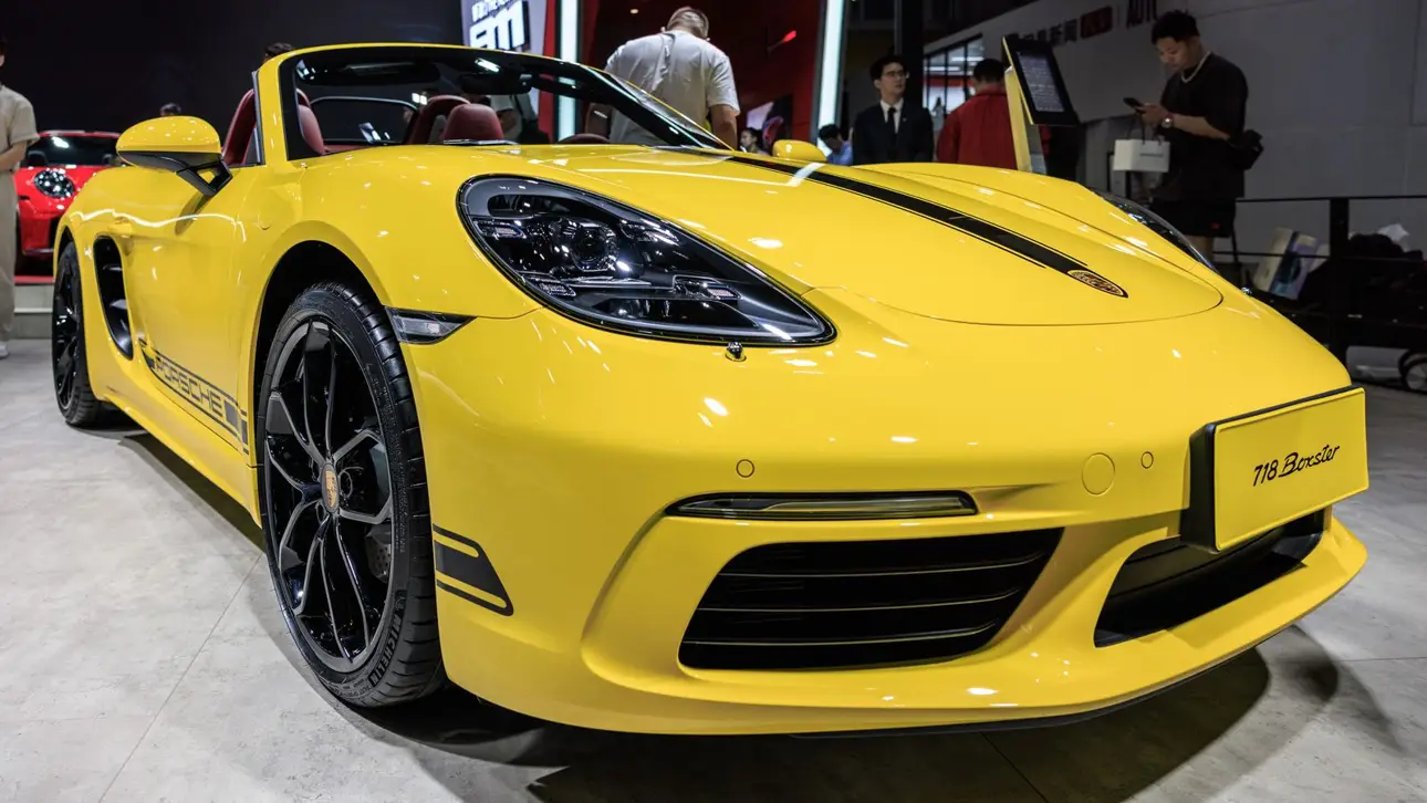 Porsche returns to its roots: the company believes in a miracle and the miracle will be the 911 engine