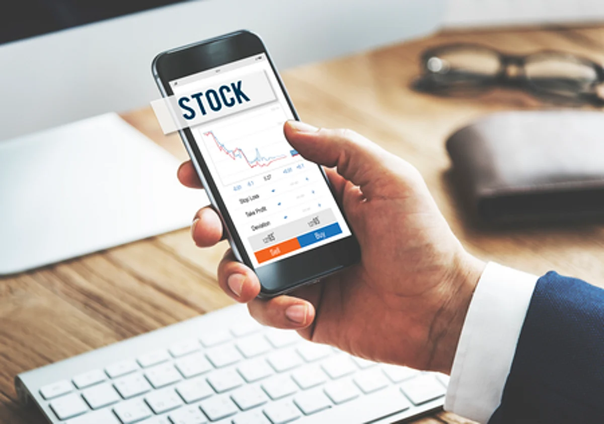 Sensex 150 Points Lower! IDBI, Pharma Stocks Rally!