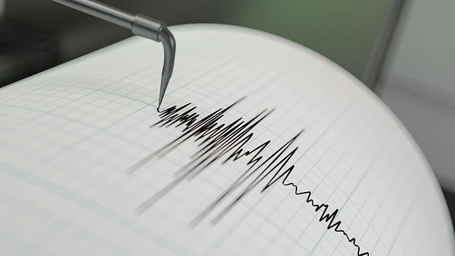 Strong 6.6-Magnitude Earthquake Hits Indonesia’s Banda Sea; No Tsunami Risk