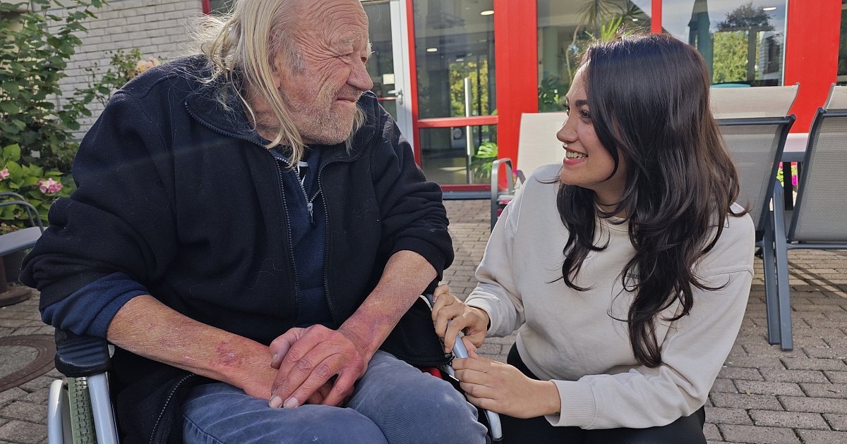 Struggle against Nursing Staff Shortage: From Iran to Bad Driburg Care Home