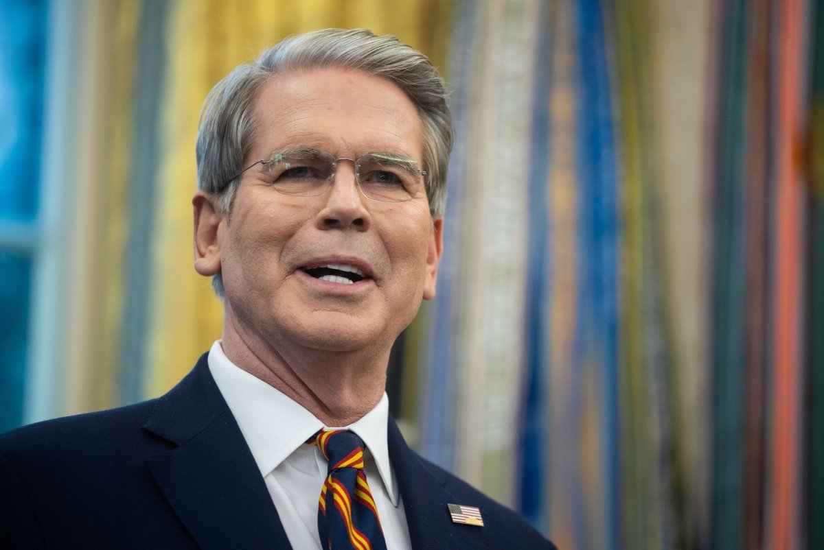 U.S. Imposes Sanctions on Iran’s LPG and Oil Shipping Network