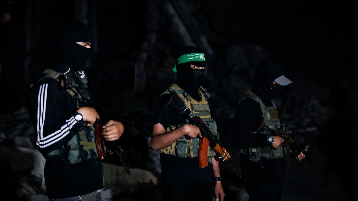 US President Donald Trump threatens Hamas with military action in Gaza if internal killings continue