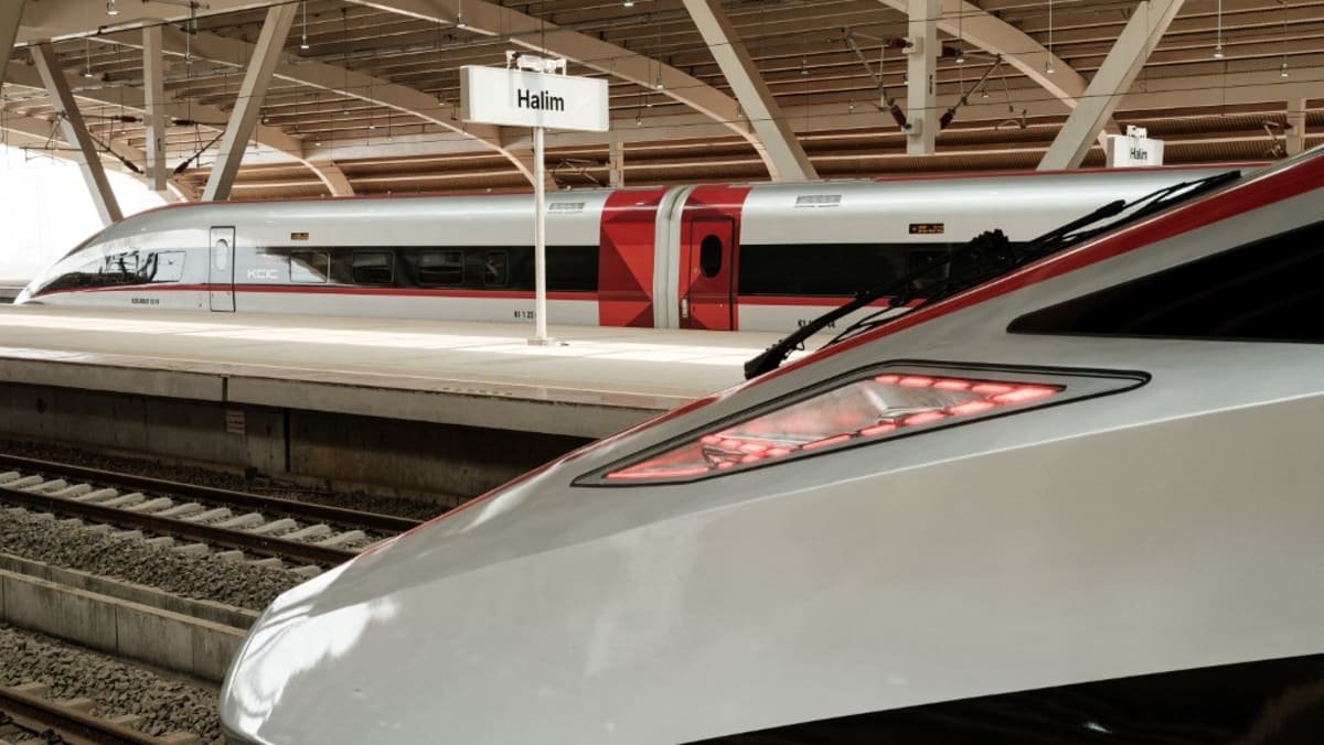 Whoosh, Indonesia’s High-Speed Rail Project Under Investigation for Corruption