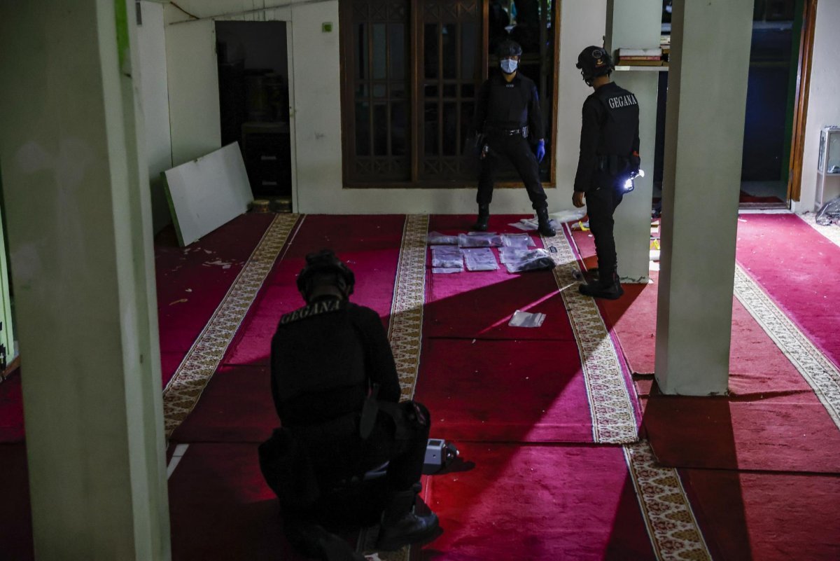 54 Injured in Bombing at Jakarta High School Mosque