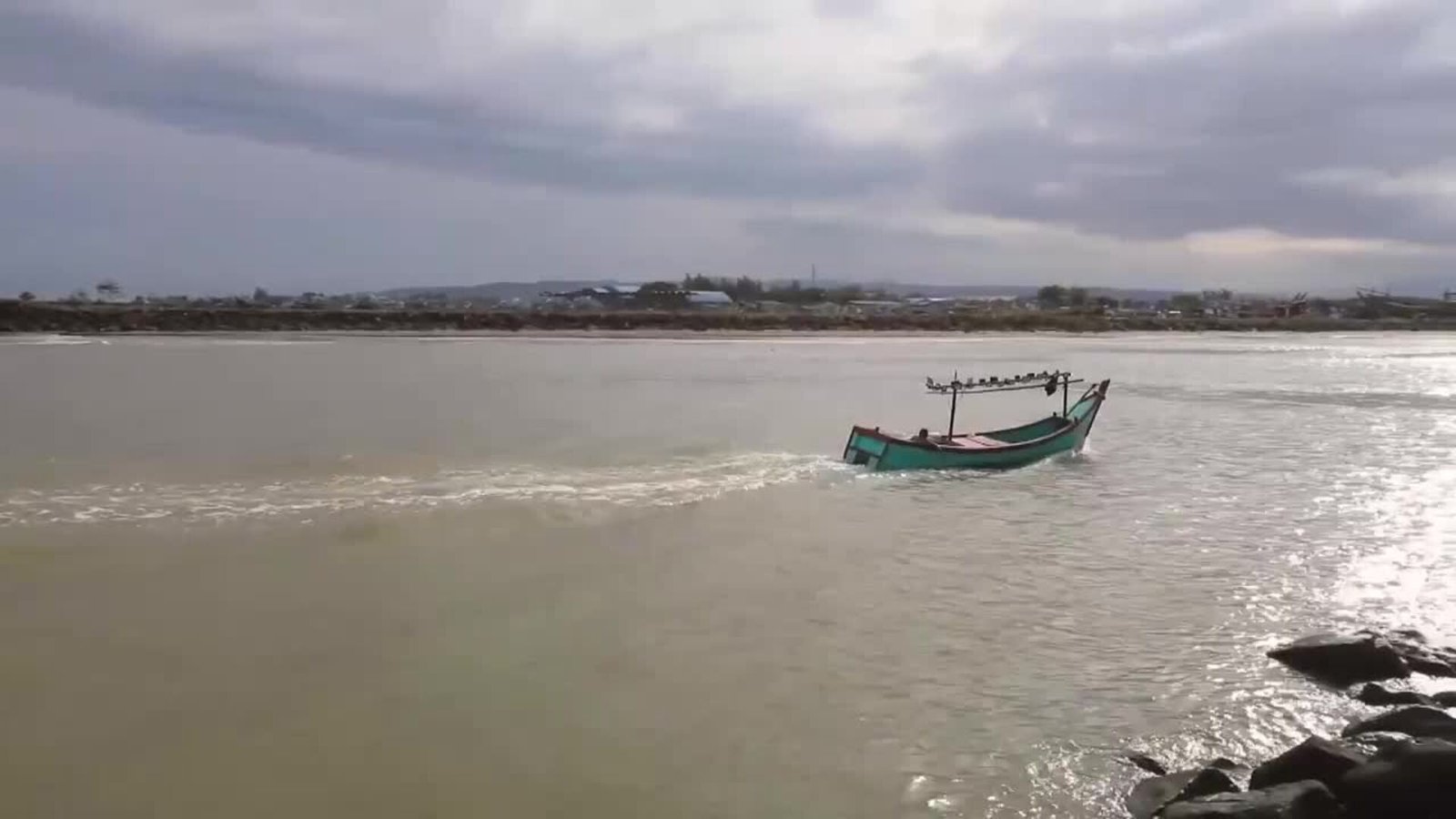 Banda Aceh Region in Indonesia on High Alert for Strong Winds