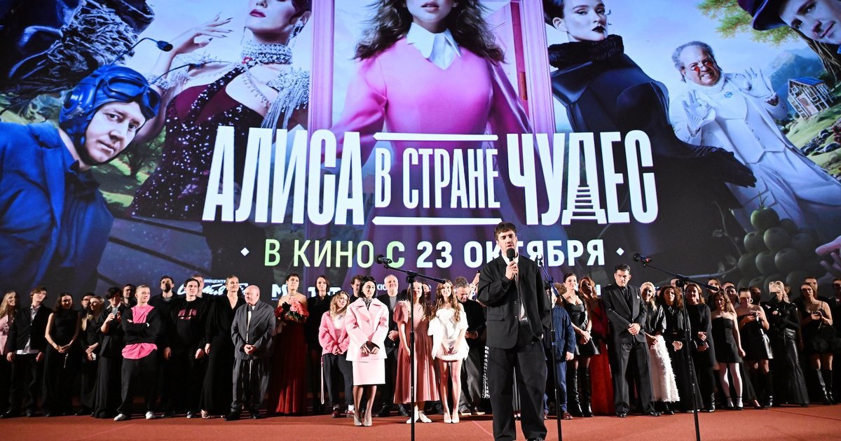 Box Office of the Movie ‘Alice in Wonderland’ Exceeds 1 Billion Rubles