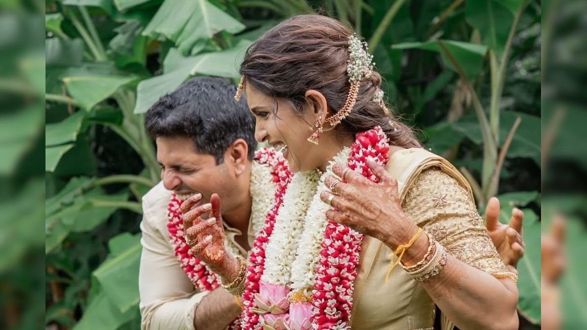 Chennai Super Kings Star Marries Famous Bigg Boss Actress