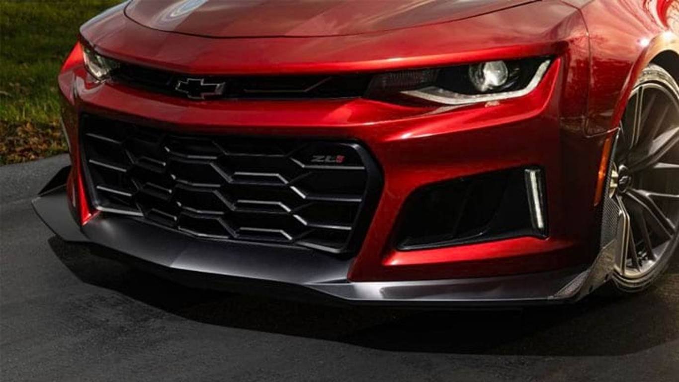 Chevrolet Camaro ZL1 receives new carbon fiber Performance package